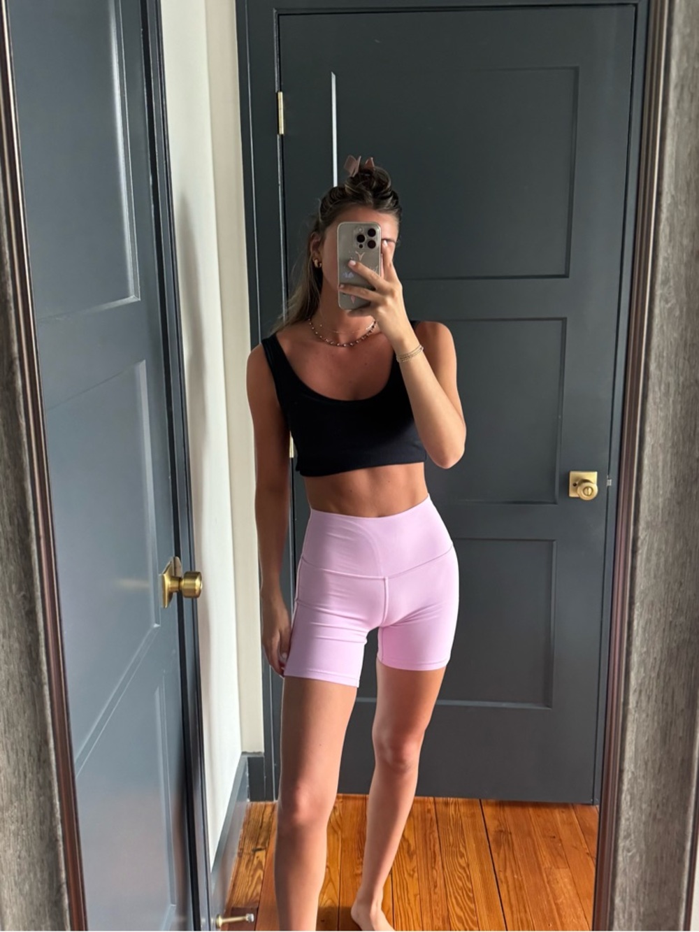 Lululemon Pinky Lavender Bike Shorts - Picture 12 of 12